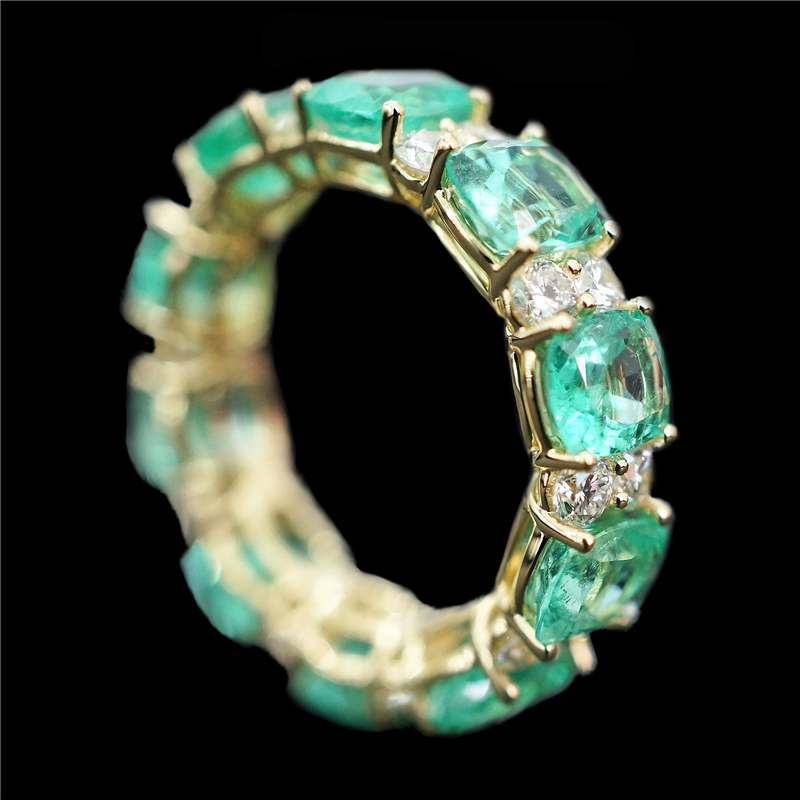 Eterno Esmeralda Ring