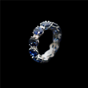Eterno Wedding Platinum Rings